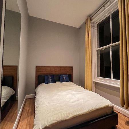 شقة Central, Cozy Victorian Flat Next To Harrods لندن المظهر الخارجي الصورة