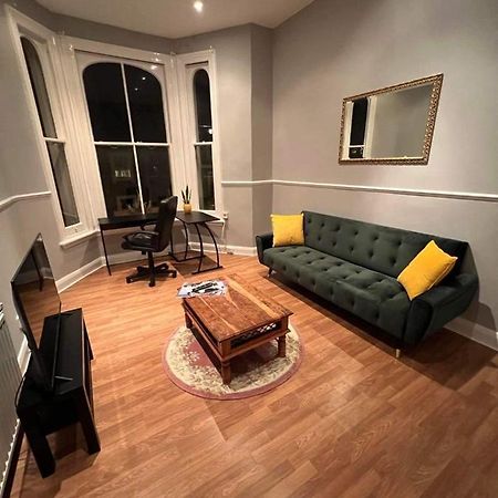 شقة Central, Cozy Victorian Flat Next To Harrods لندن المظهر الخارجي الصورة