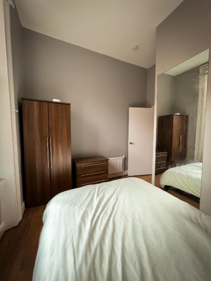 شقة Central, Cozy Victorian Flat Next To Harrods لندن المظهر الخارجي الصورة